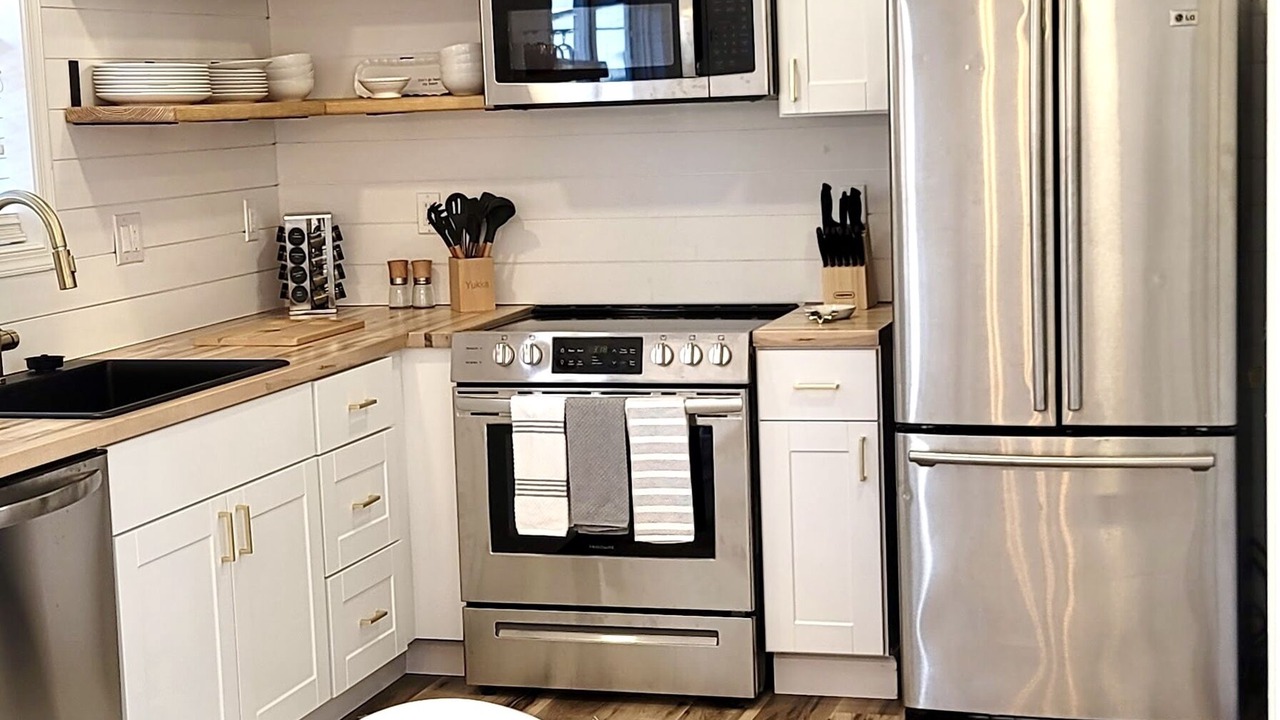 Photo of Kitchen in Kill Devil Hills