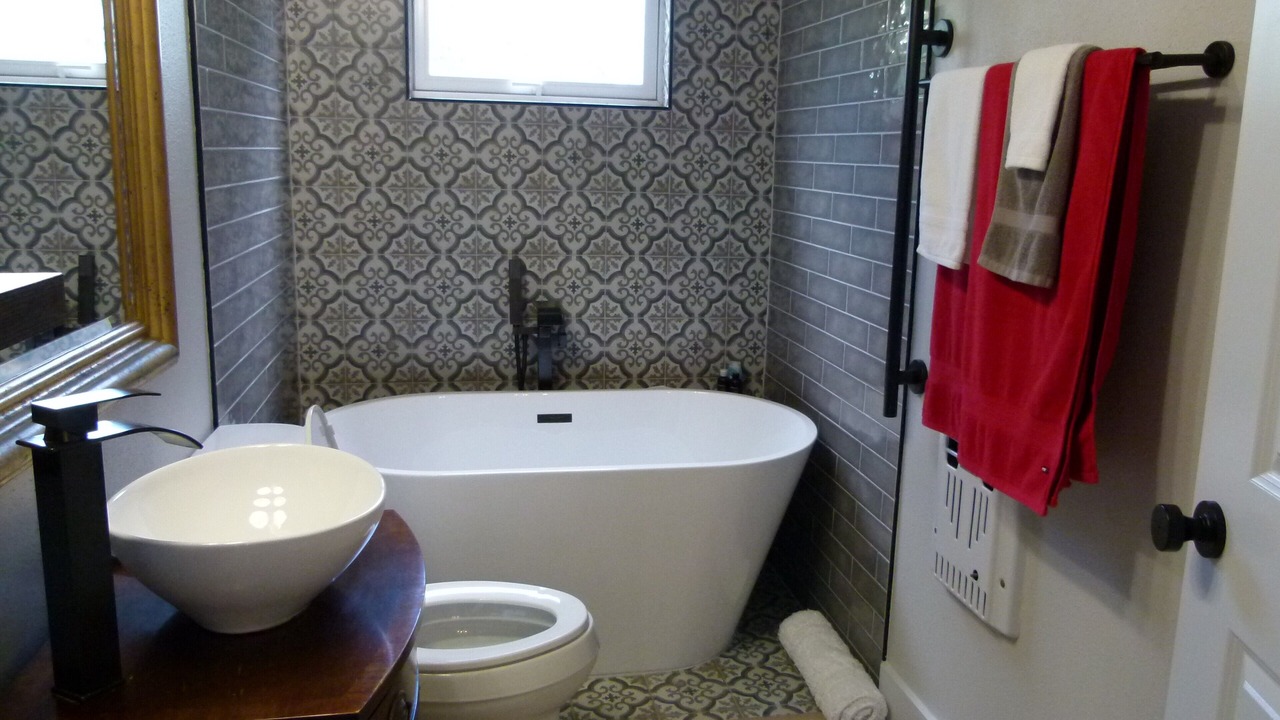 Photo of Bathroom in Center Point