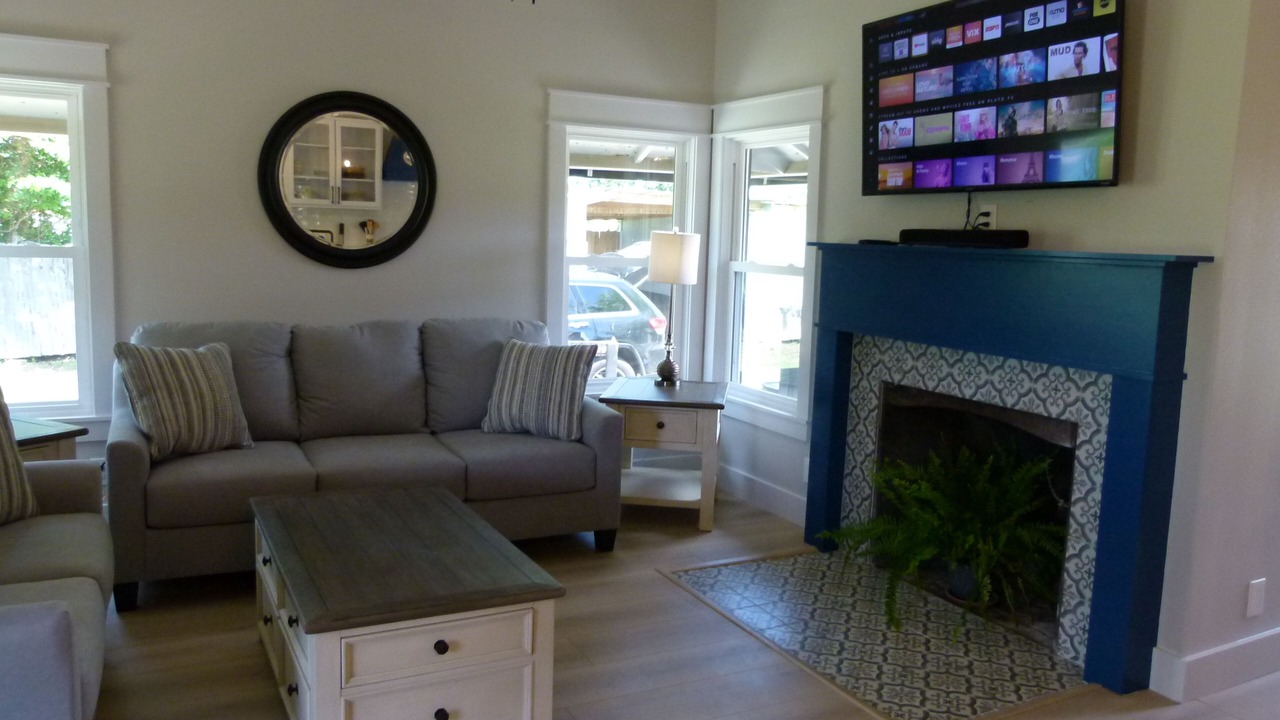 Photo of Livingroom in Center Point