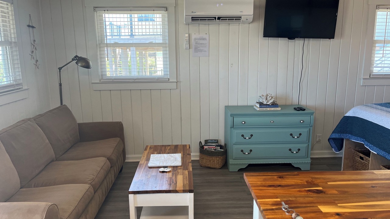 Photo of Livingroom in Holden Beach