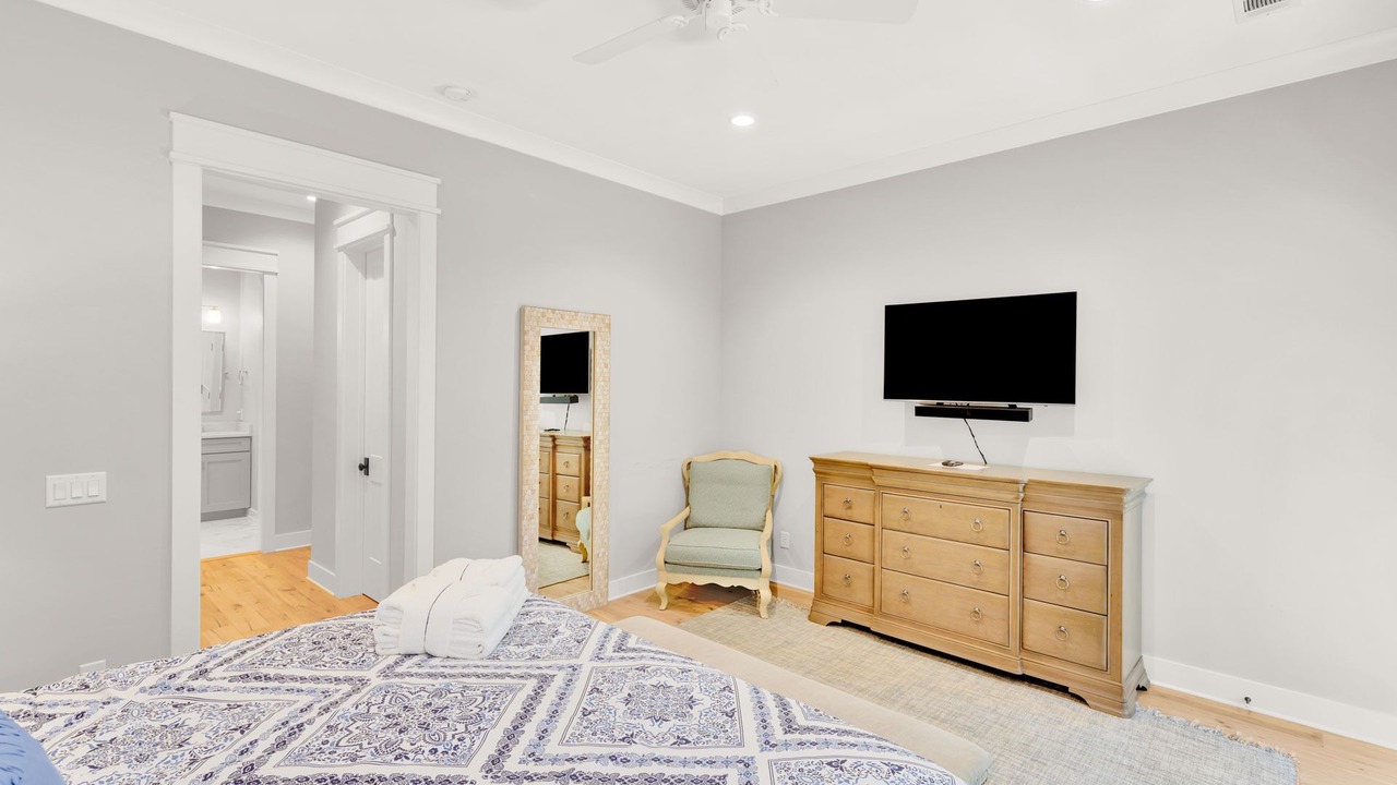 Photo of Bedroom in Lawton Woods