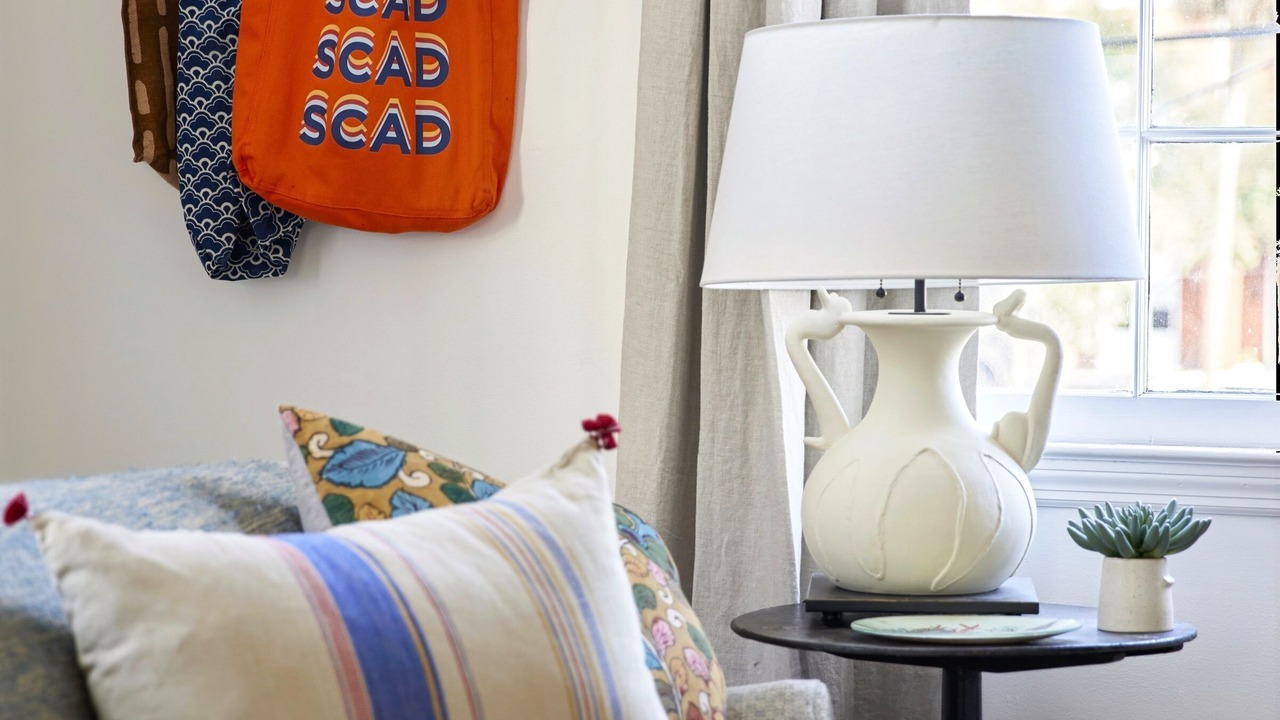 Photo of Livingroom in Beach Institute