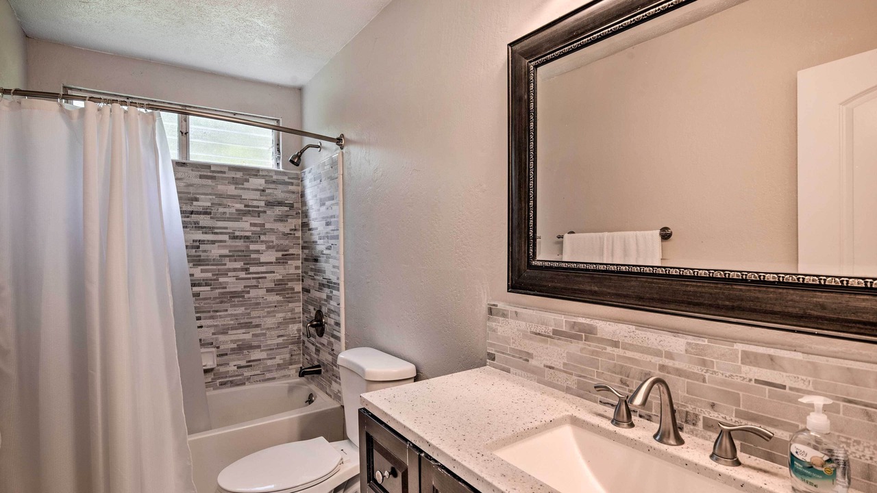 Photo of Bathroom in Kapoho