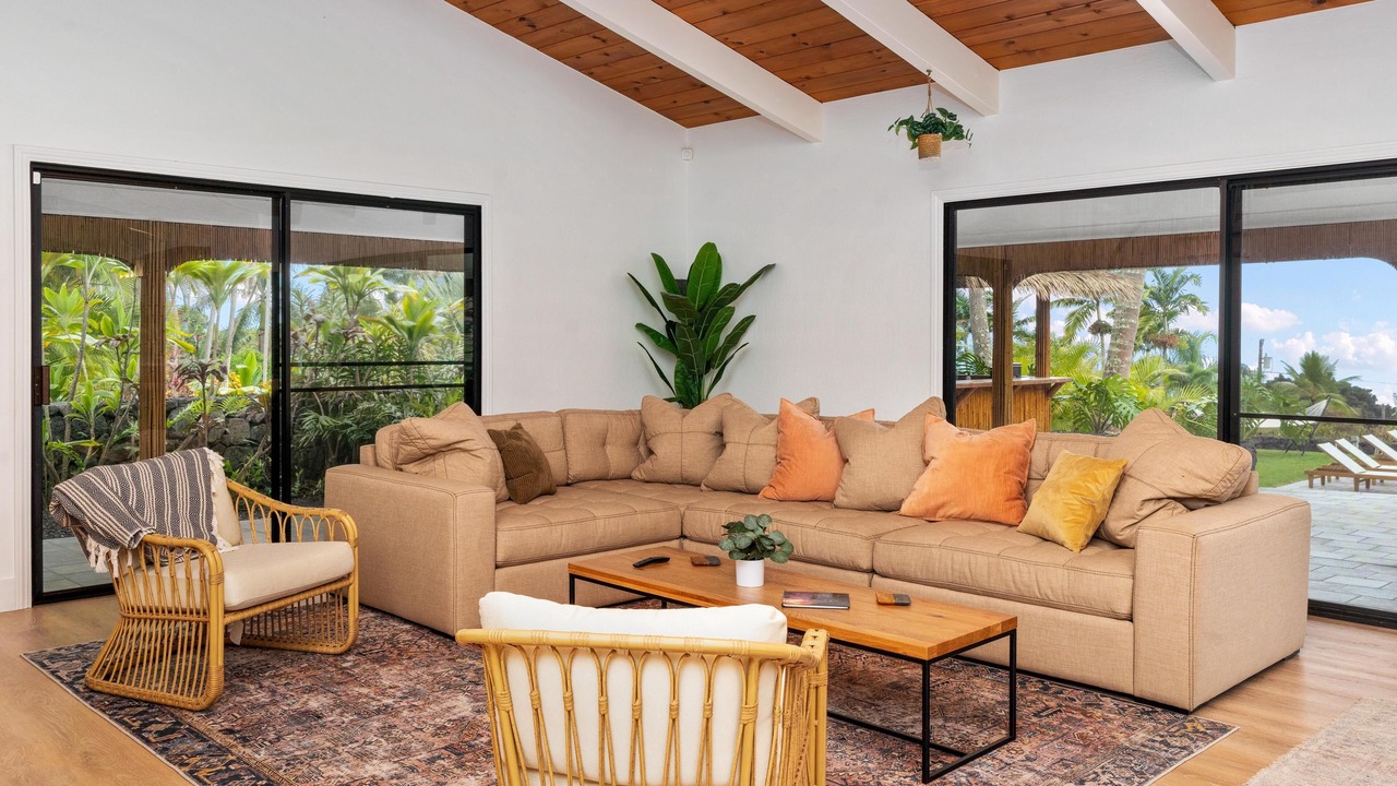 Photo of Livingroom in Kalaoa
