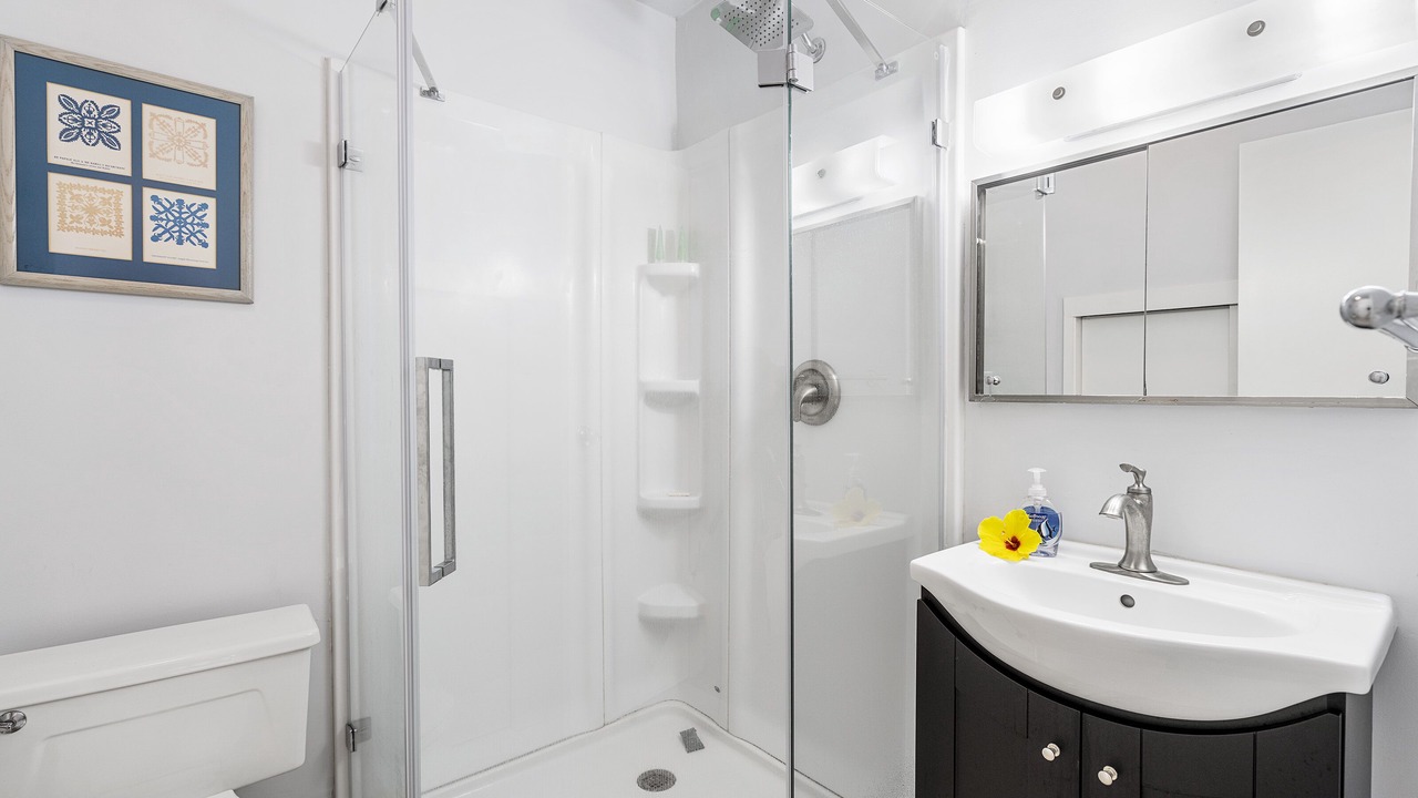 Photo of Bathroom in Keauhou