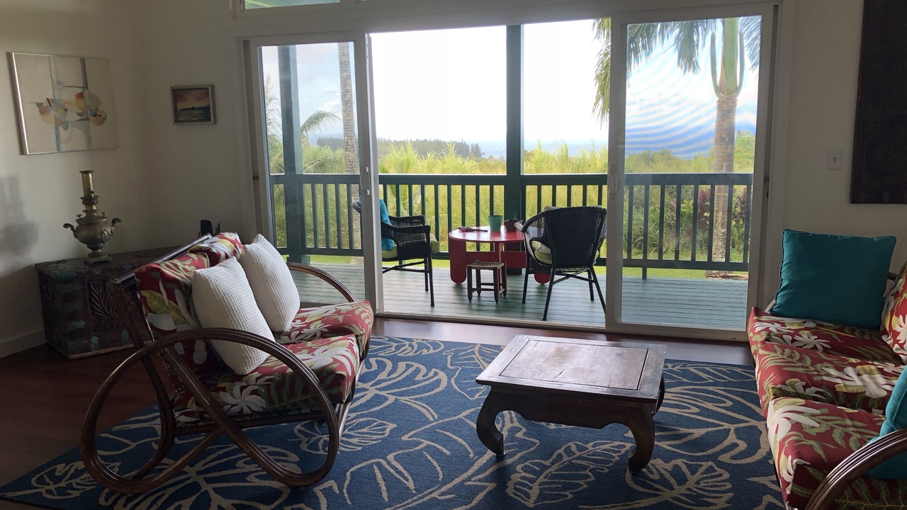 Photo of Livingroom in Pauwela