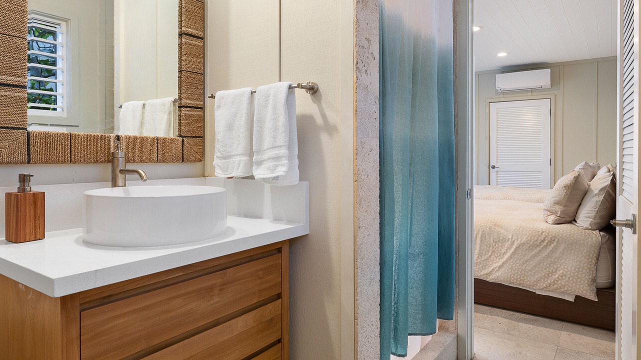 Photo of Bathroom in Kailua
