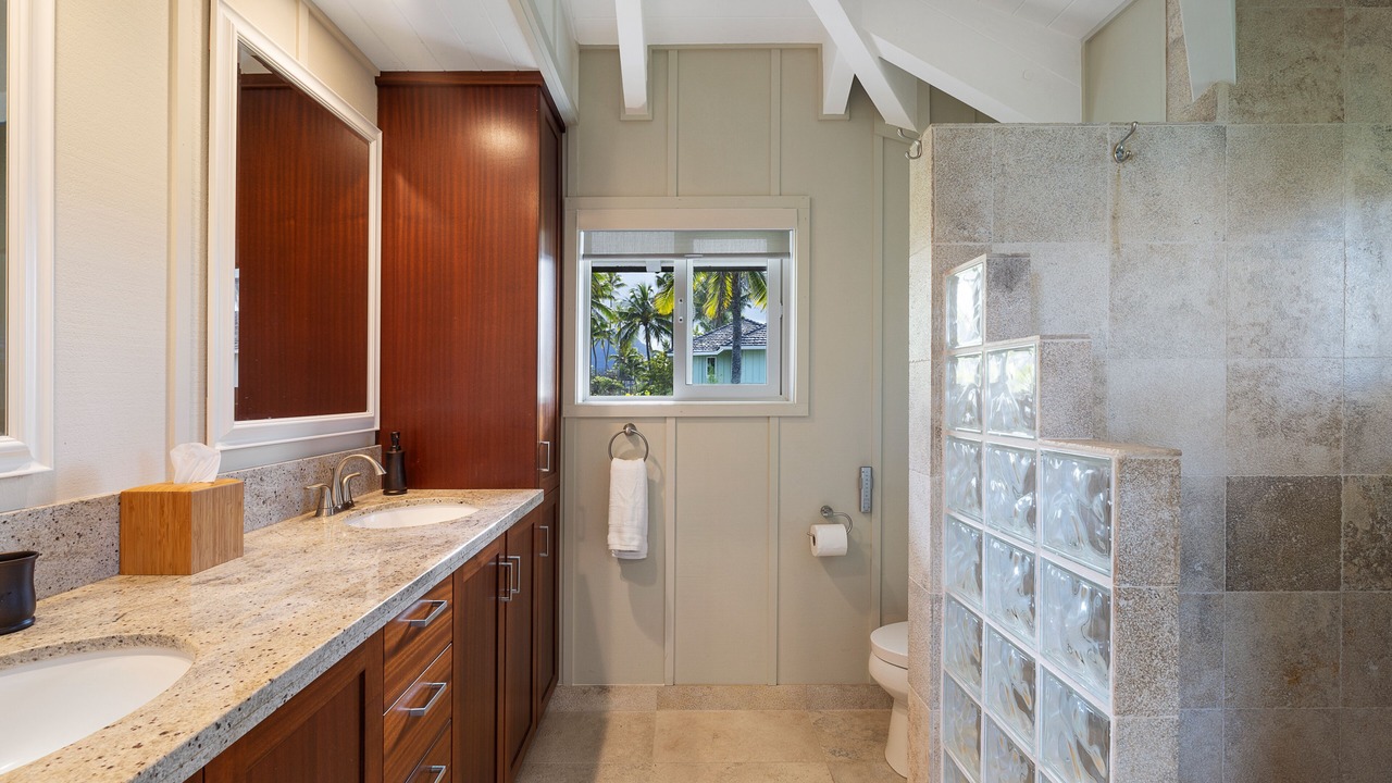 Photo of Bathroom in Kailua