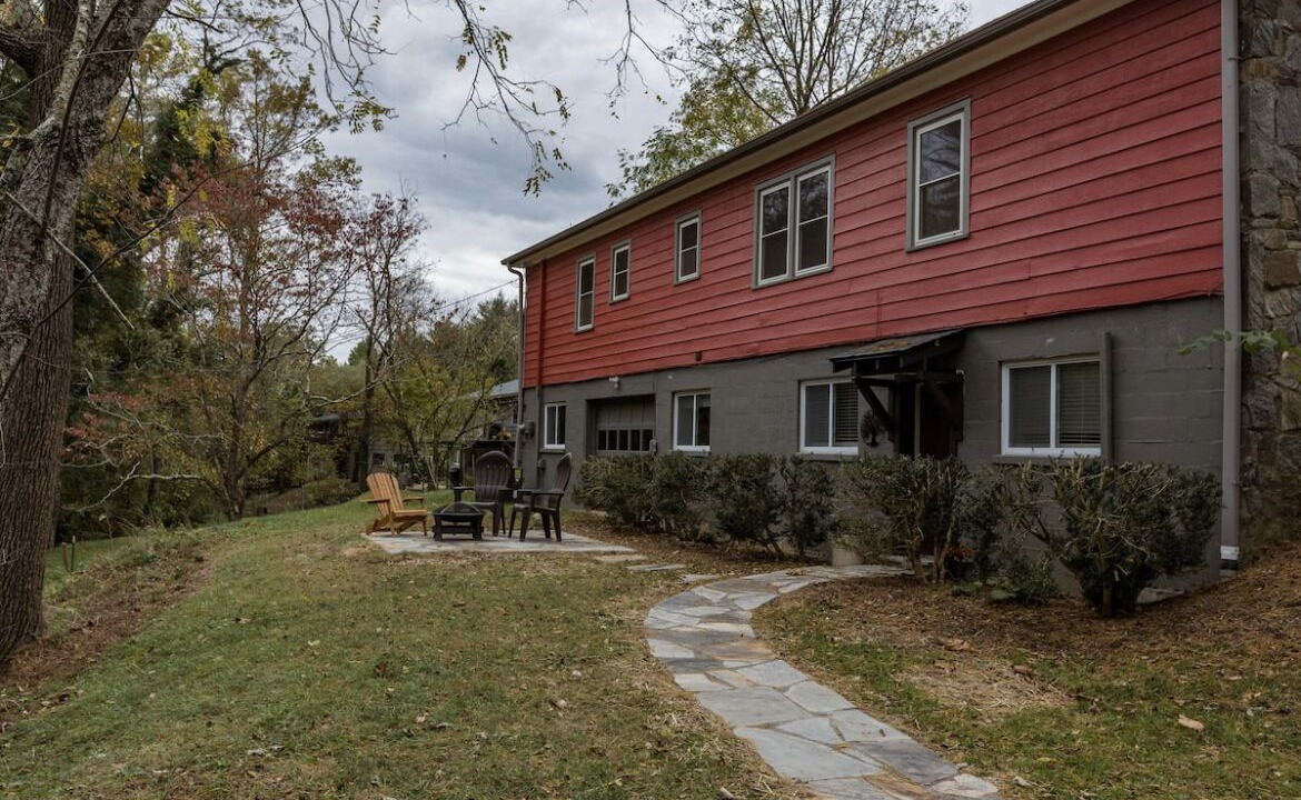 Photo of Outdoor in Haw Creek