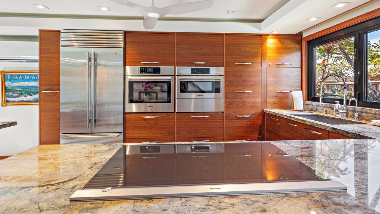 Photo of Kitchen in Downtown Lahaina