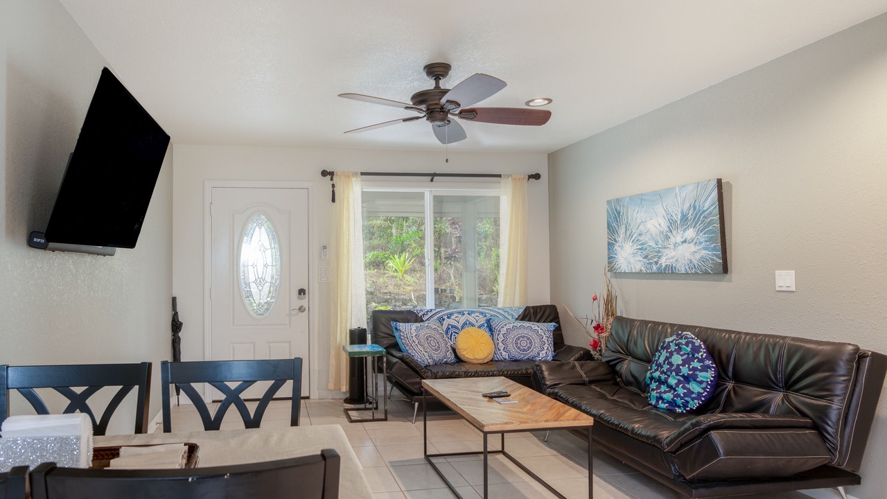 Photo of Livingroom in Orchidlands Estates