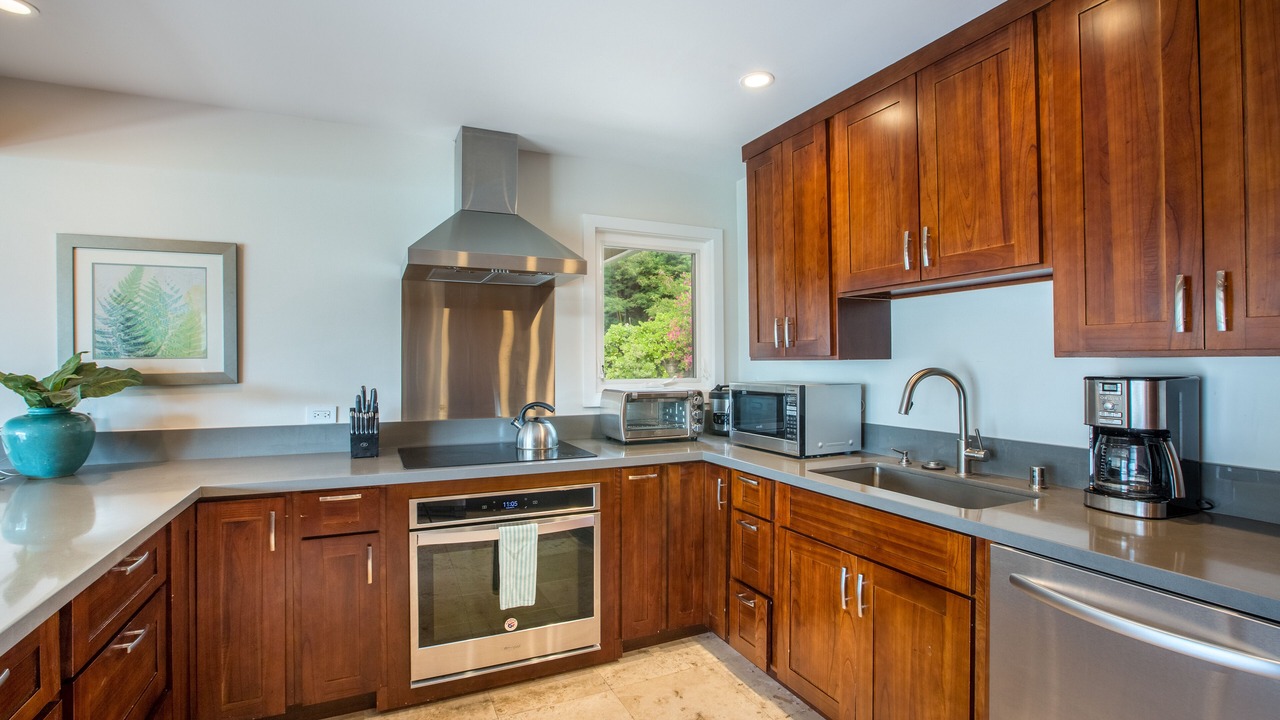Photo of Kitchen in Portlock