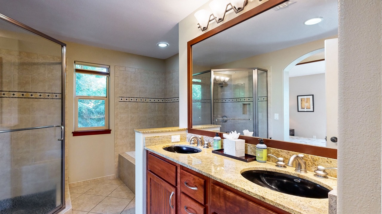 Photo of Bathroom in Kamuela