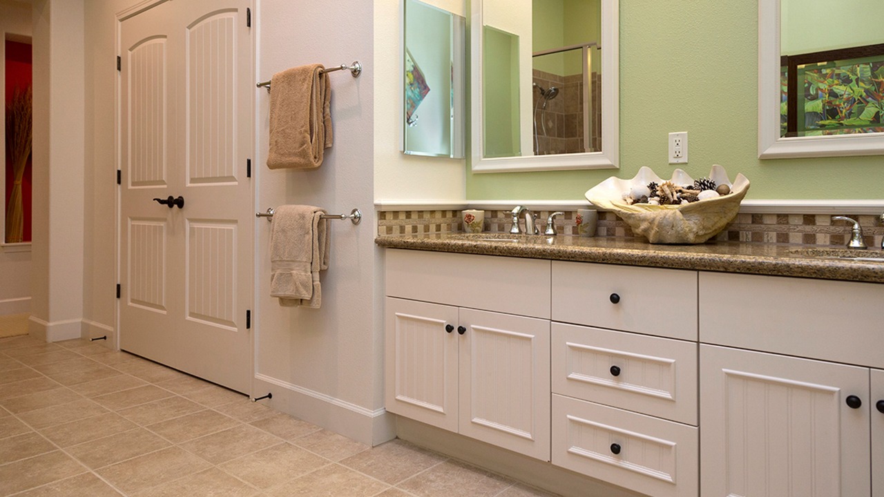 Photo of Bathroom in Kulalani