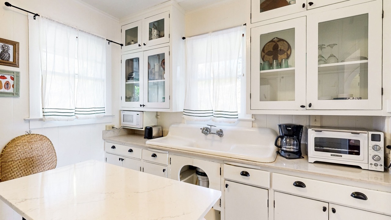 Photo of Kitchen in Diamond Head - Kapahulu - St. Louis
