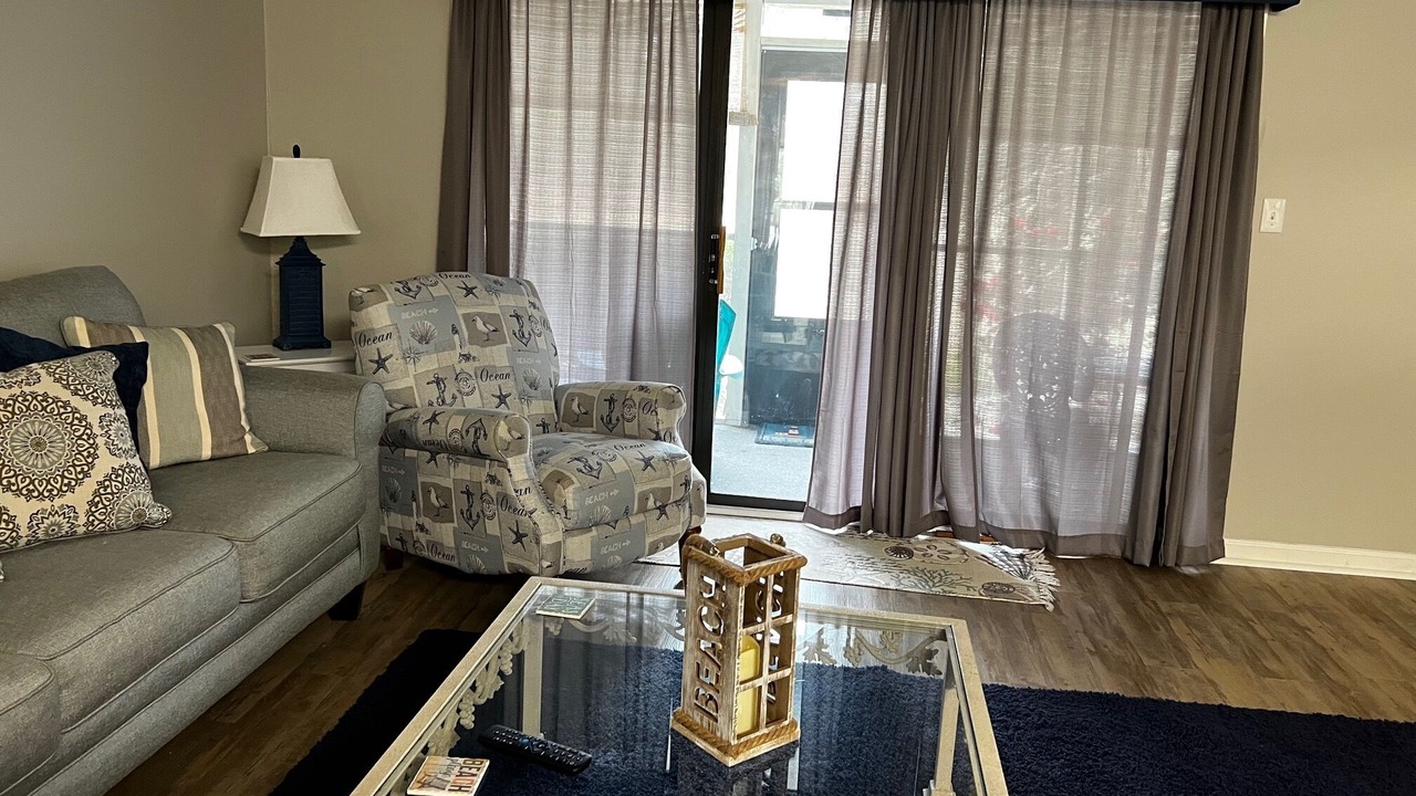 Photo of Livingroom in Little River