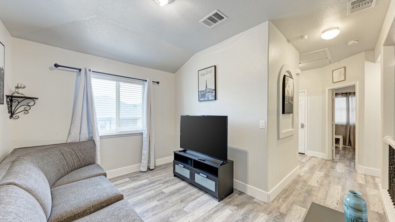 Photo of Livingroom in Round Rock