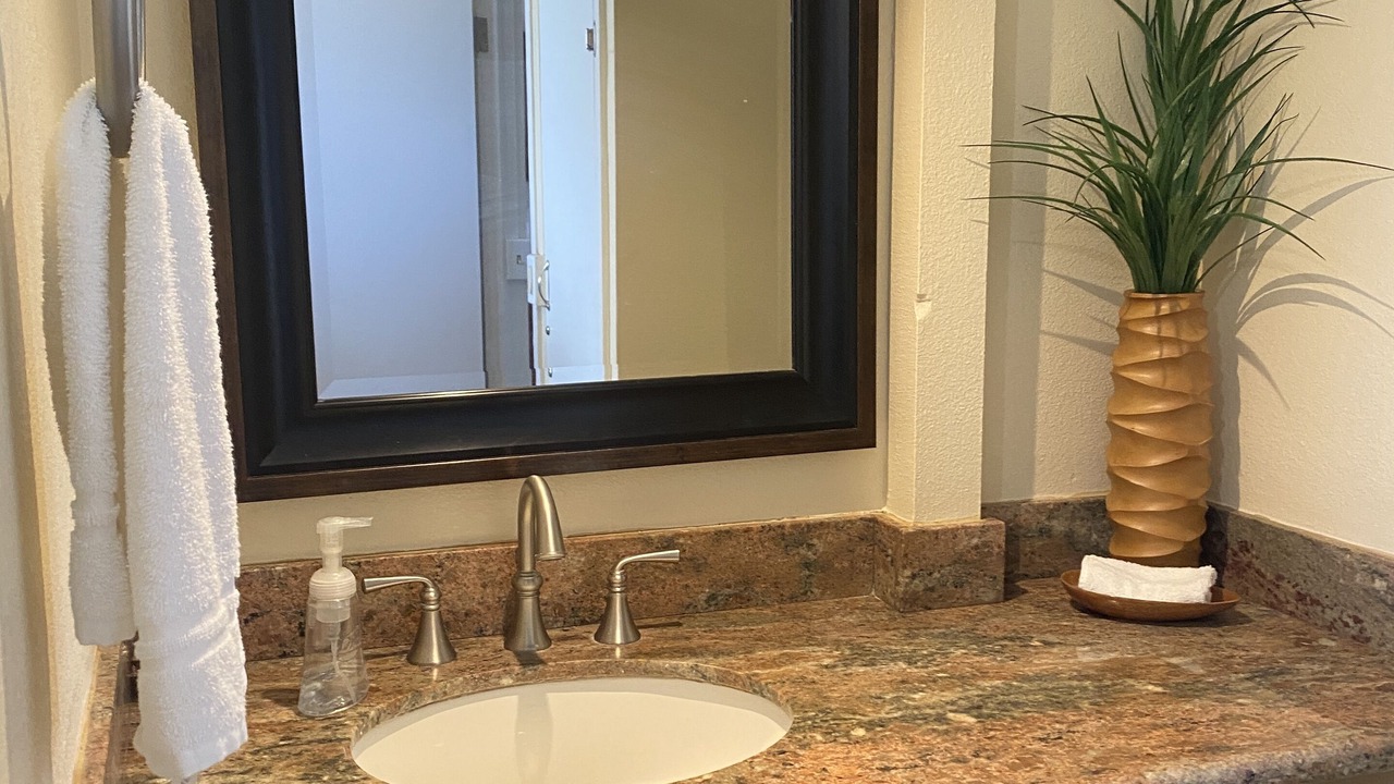 Photo of Bathroom in Honokowai