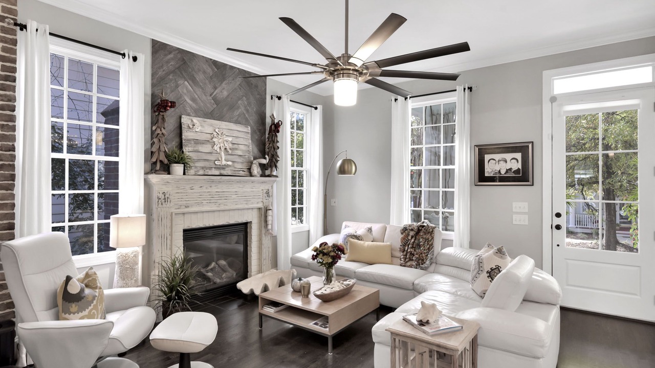 Photo of Livingroom in Lake Carolina