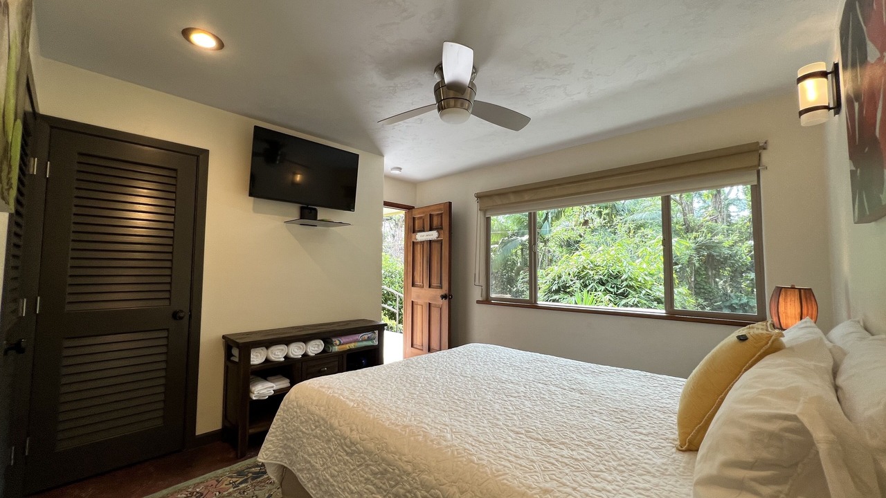 Photo of Bedroom in Hilo
