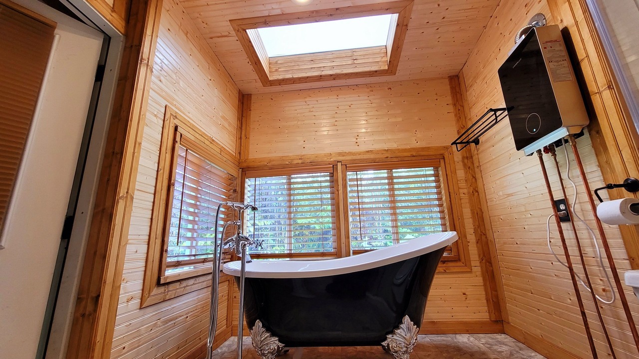 Photo of Bathroom in Mountain View