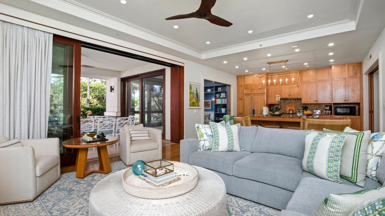 Photo of Livingroom in Montage Kapalua Bay