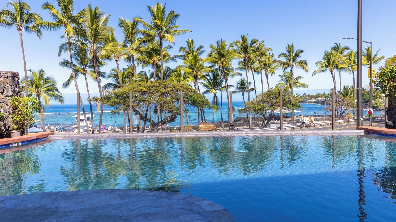 Photo of Outdoor in Kahaluu Bay