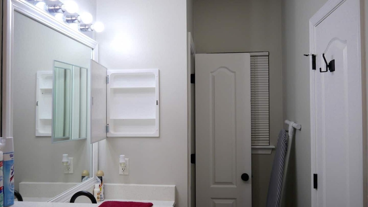 Photo of Bathroom in Western Branch North