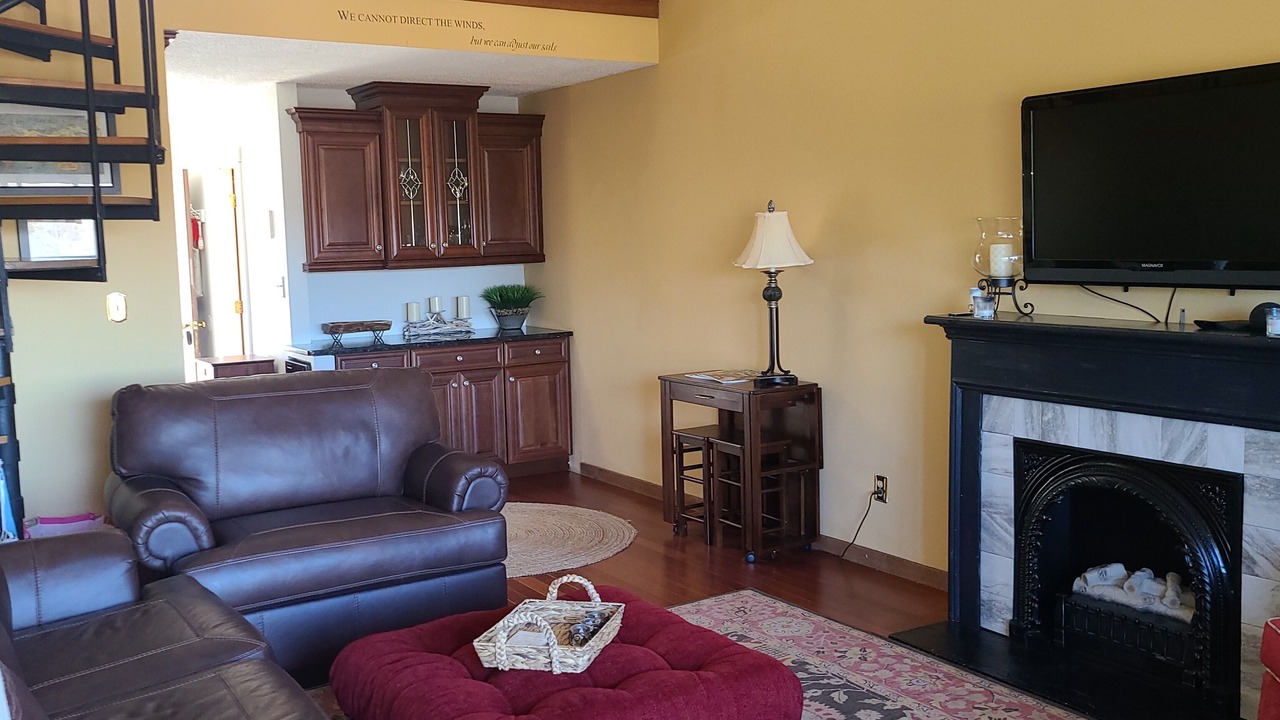Photo of Livingroom in Huddleston