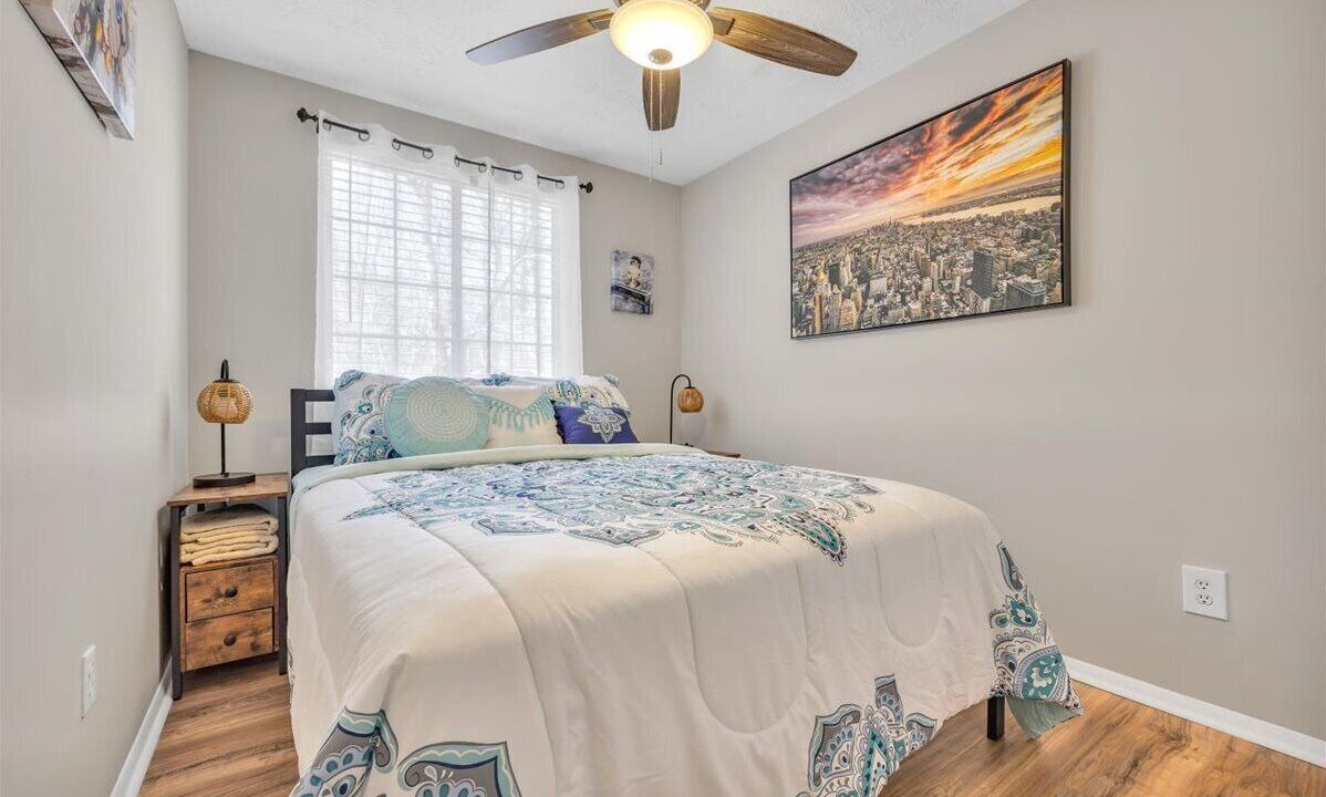 Photo of Bedroom in Stone Mountain