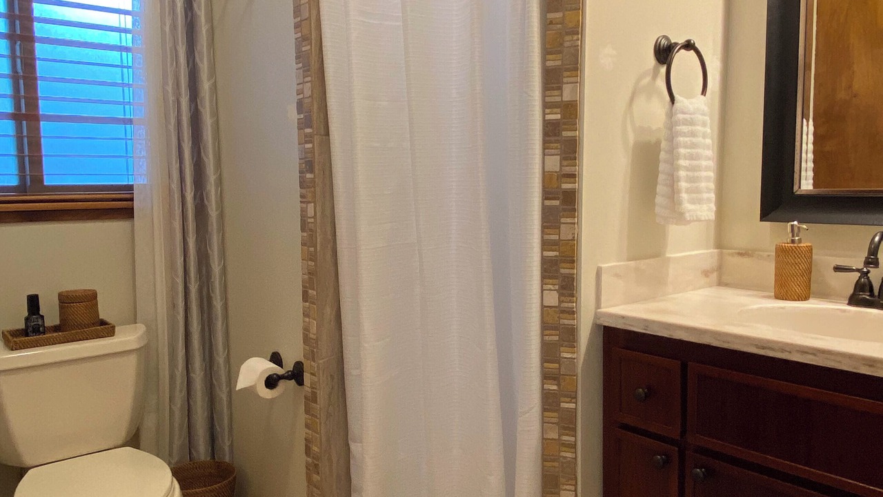 Photo of Bathroom in Orchidlands Estates