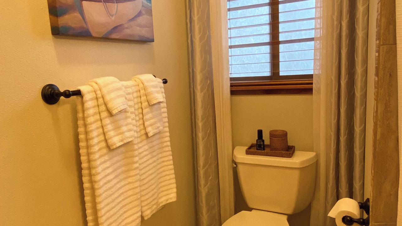 Photo of Bathroom in Orchidlands Estates