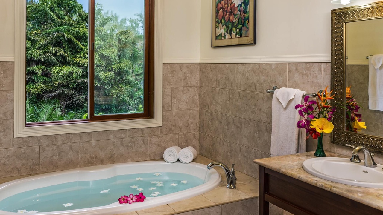 Photo of Bathroom in Kapaau