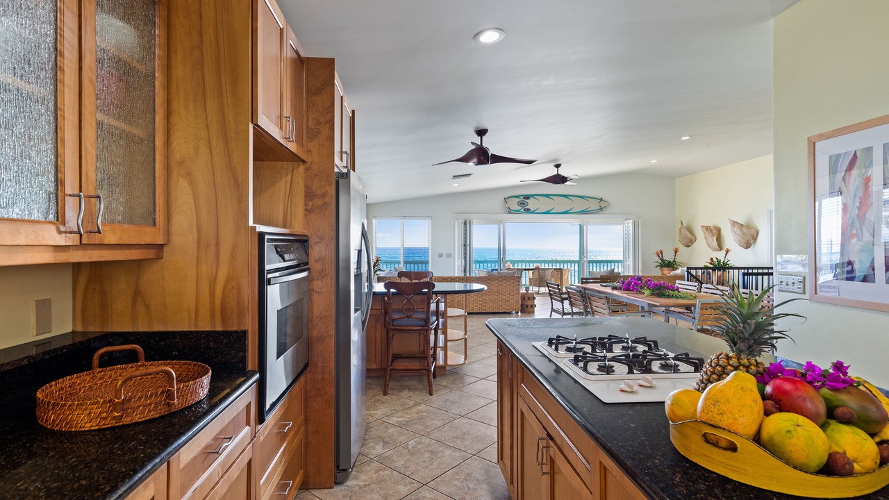 Photo of Kitchen in Makaha