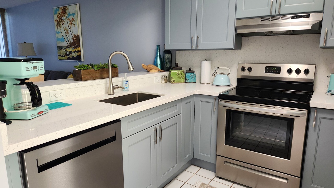 Photo of Kitchen in Makaha