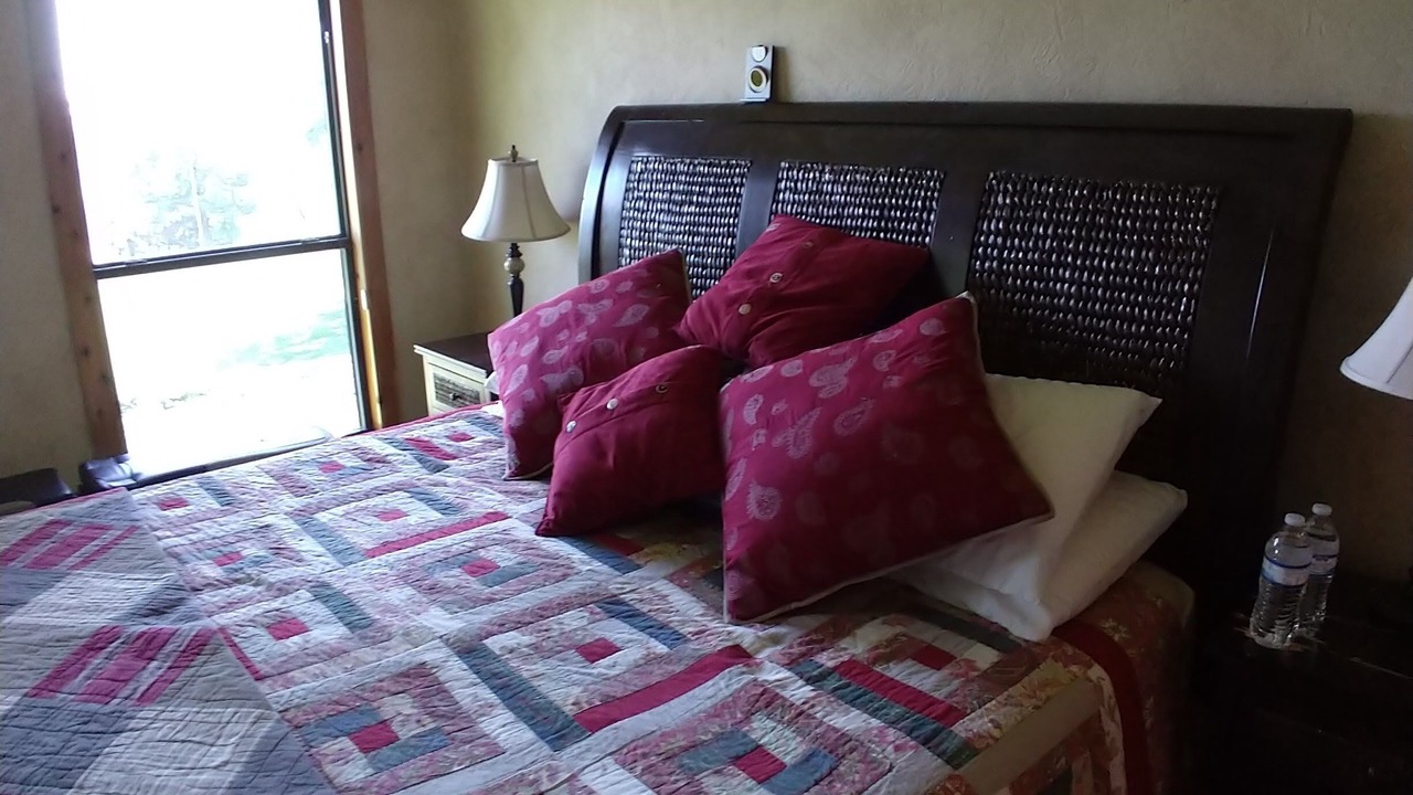 Photo of Bedroom in Lakeway