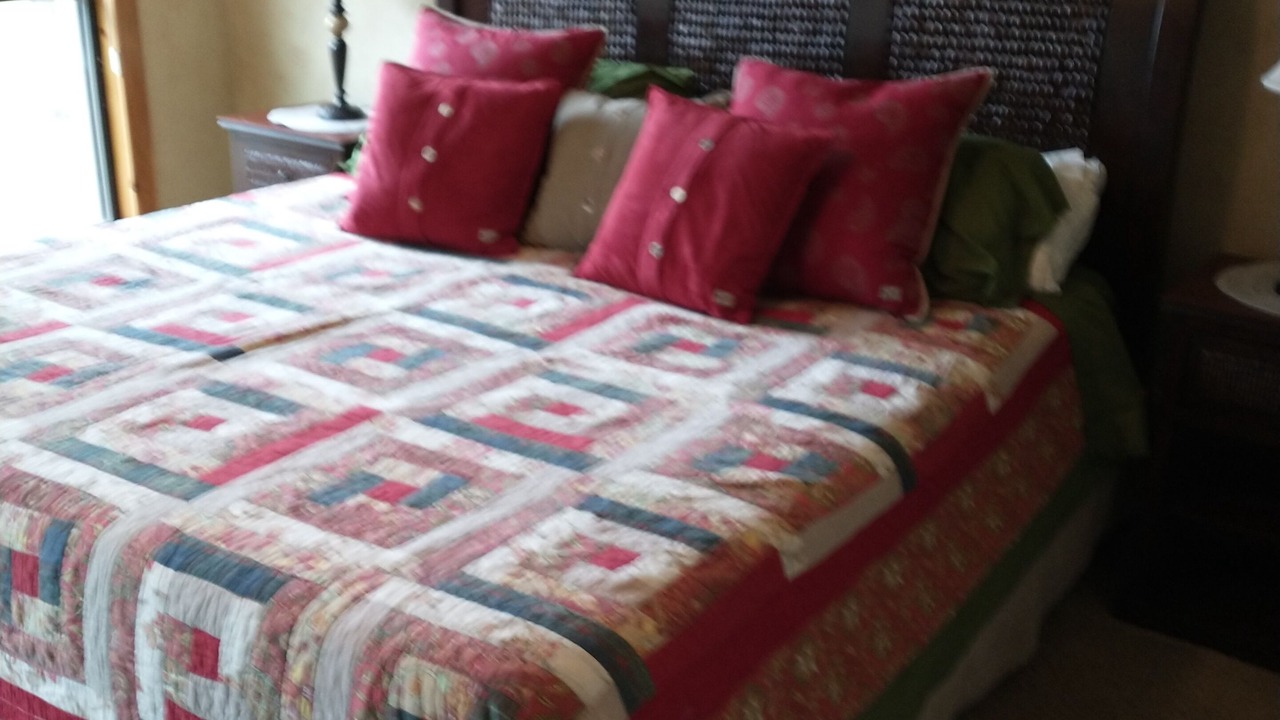 Photo of Bedroom in Lakeway
