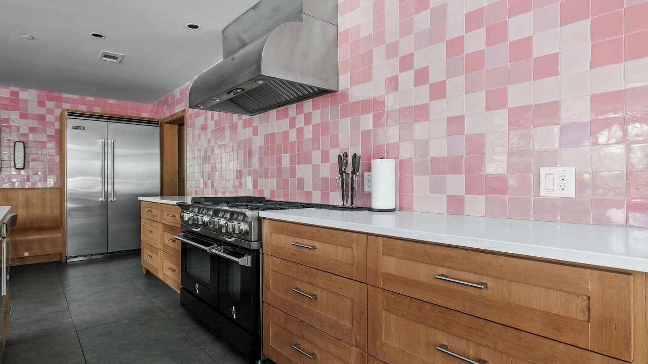 Photo of Kitchen in Old Enfield
