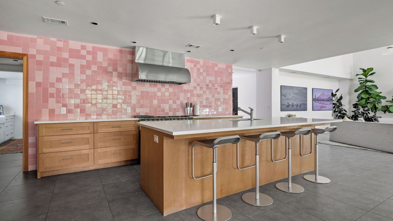Photo of Kitchen in Old Enfield
