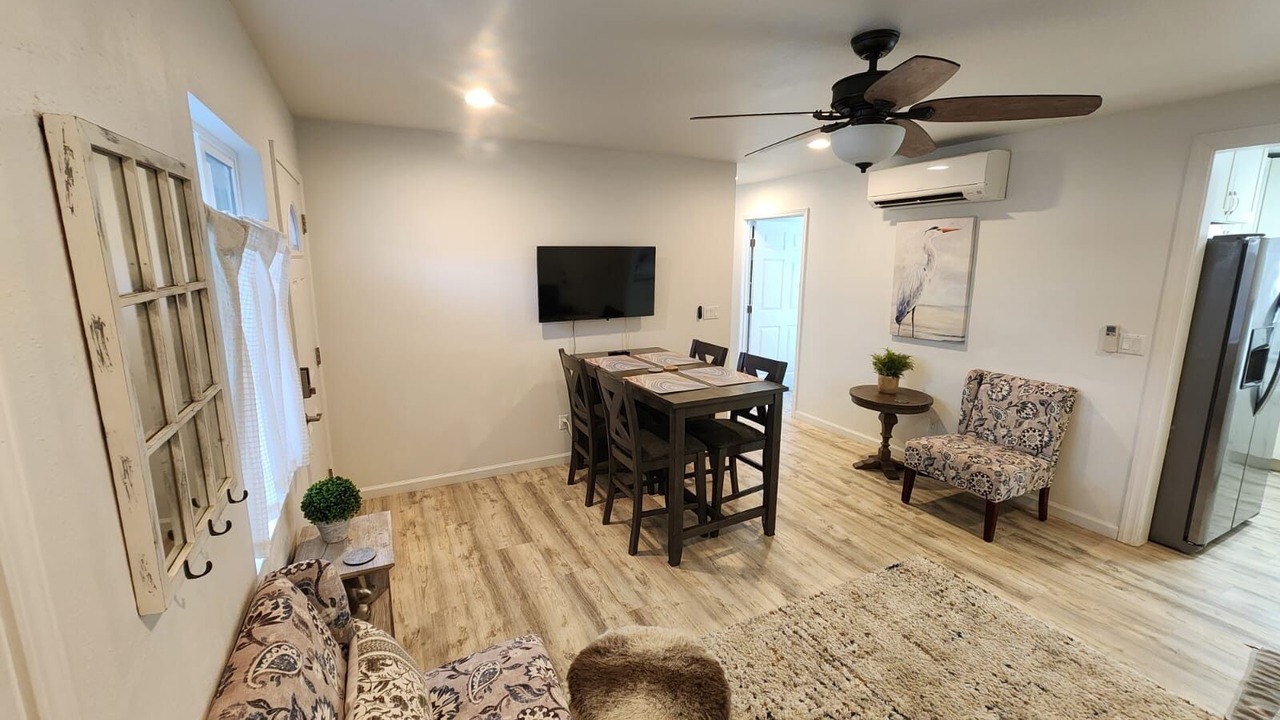 Photo of Livingroom in Coconut Grove