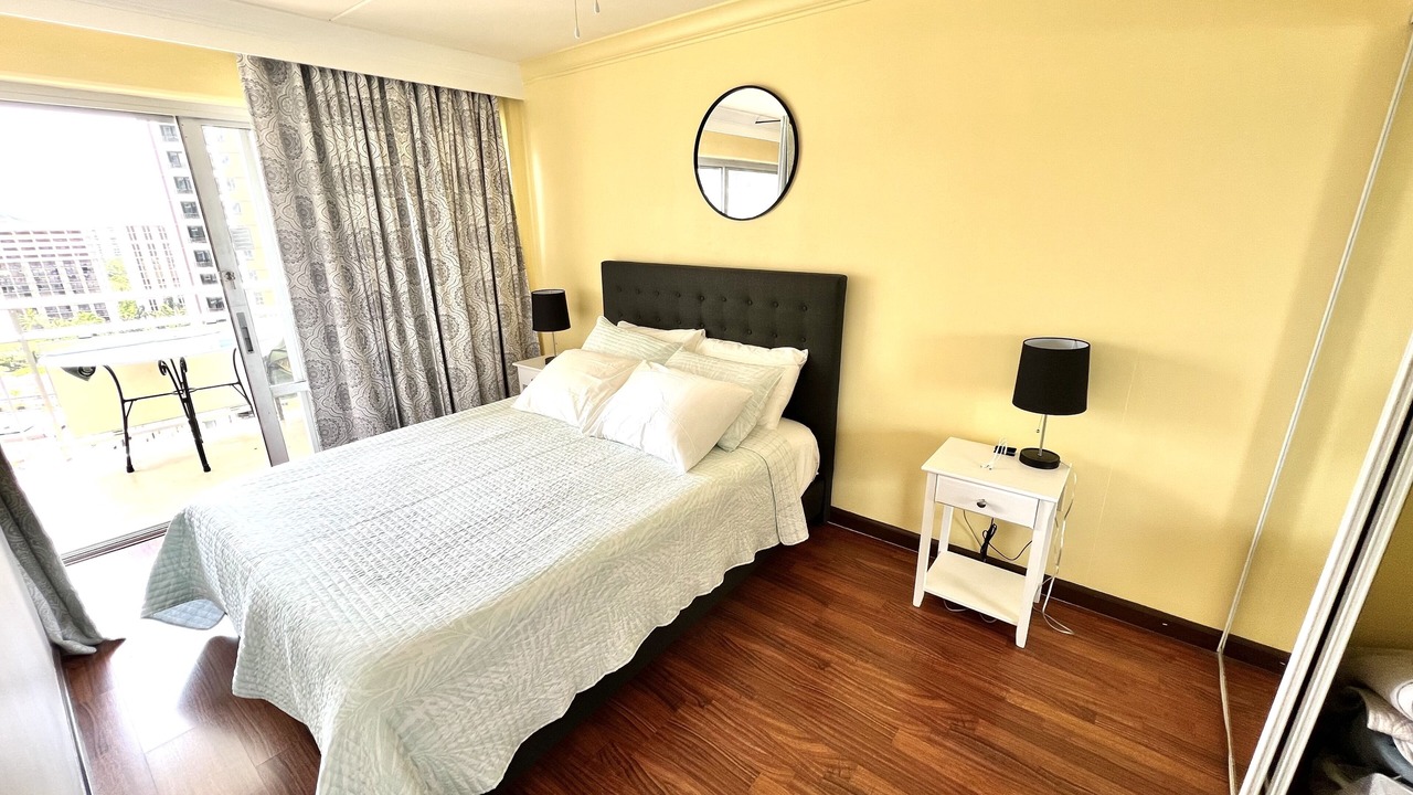 Photo of Bedroom in Waikiki