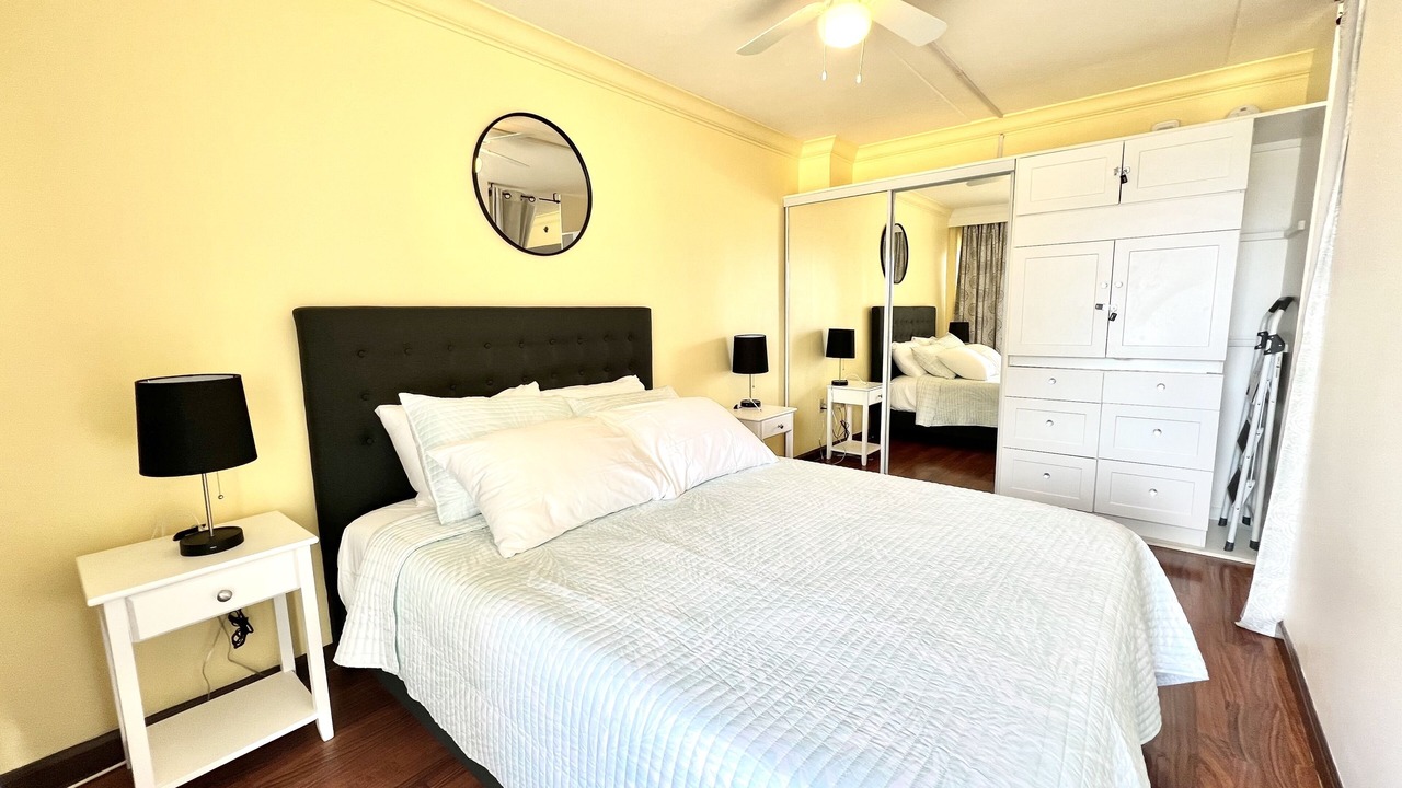 Photo of Bedroom in Waikiki