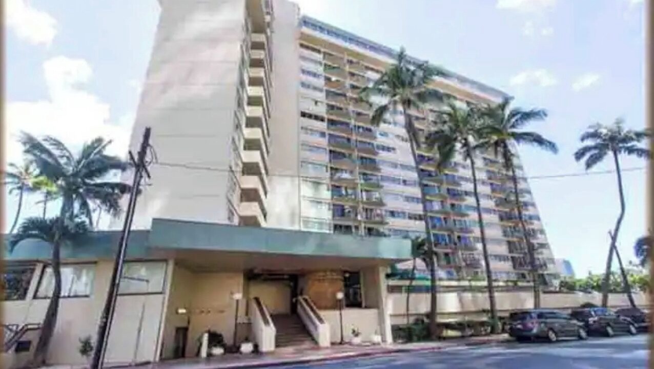 Photo of Outdoor in McCully - Moiliili