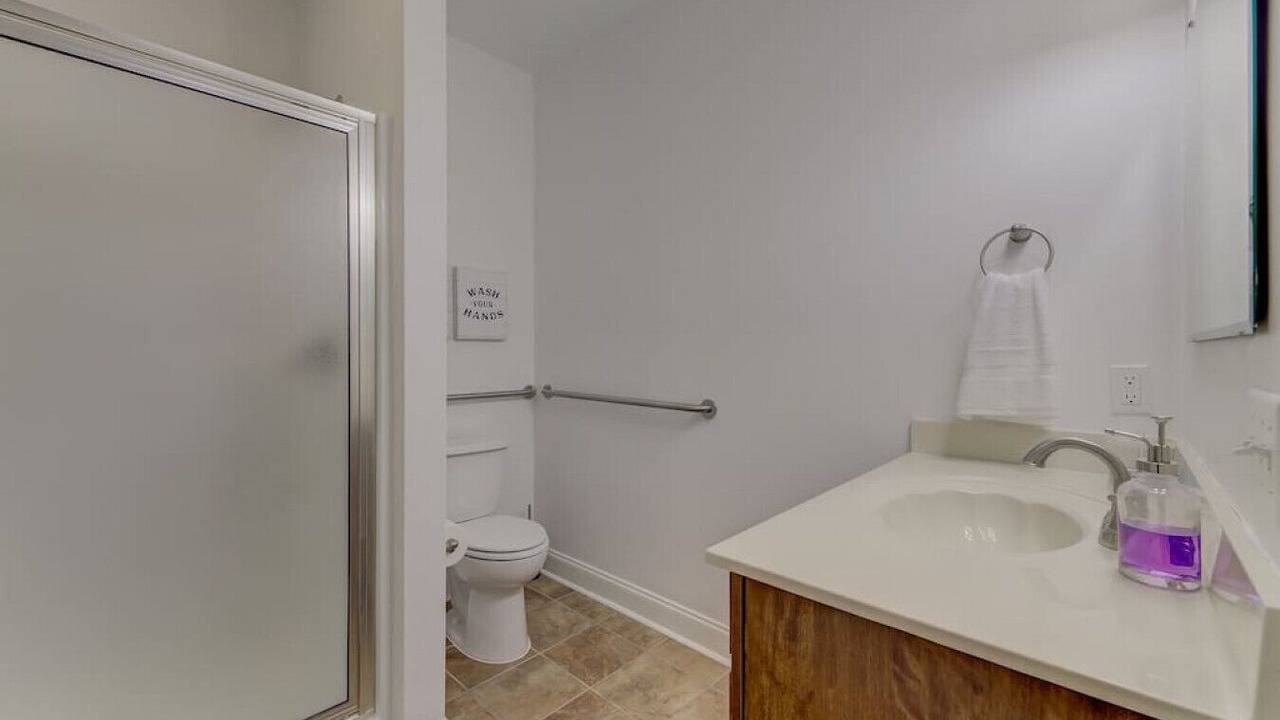 Photo of Bathroom in Prosperity