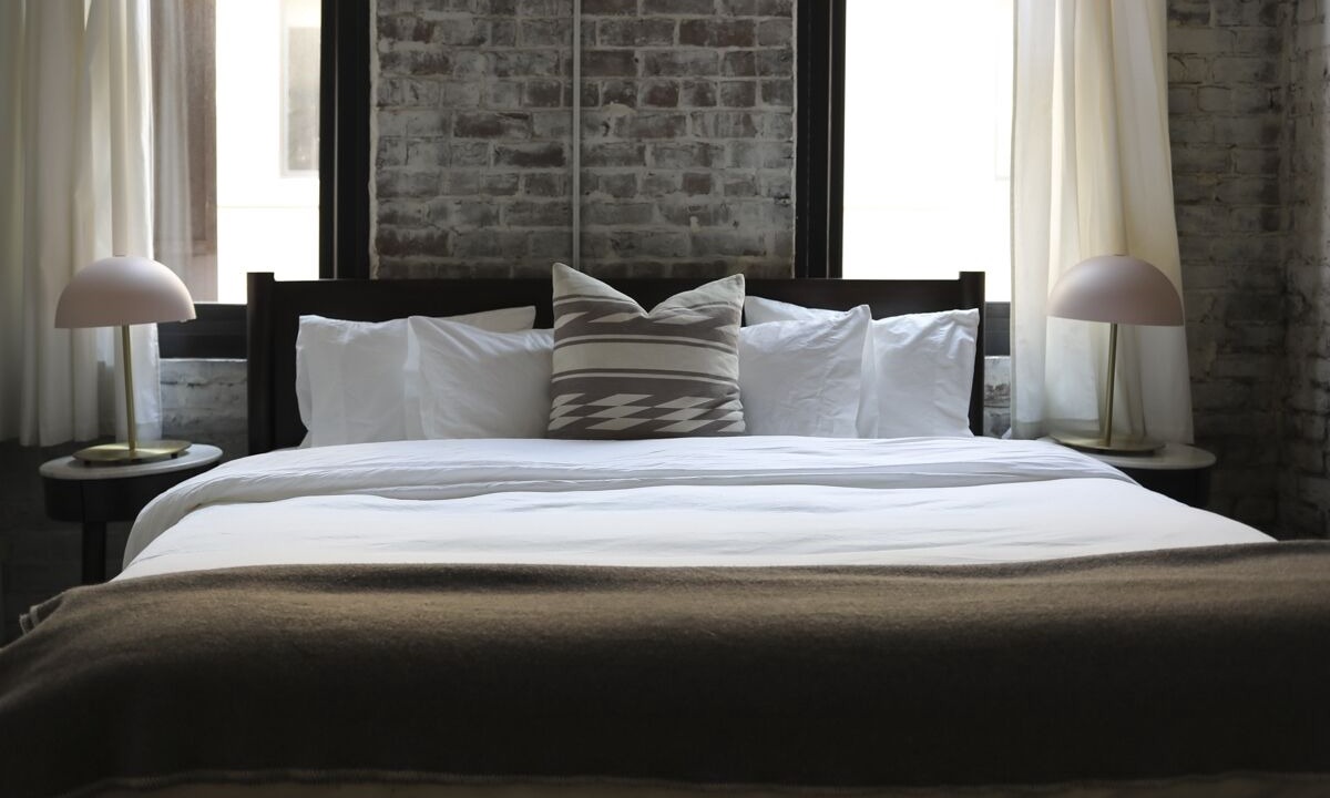 Photo of Bedroom in Historic District - North