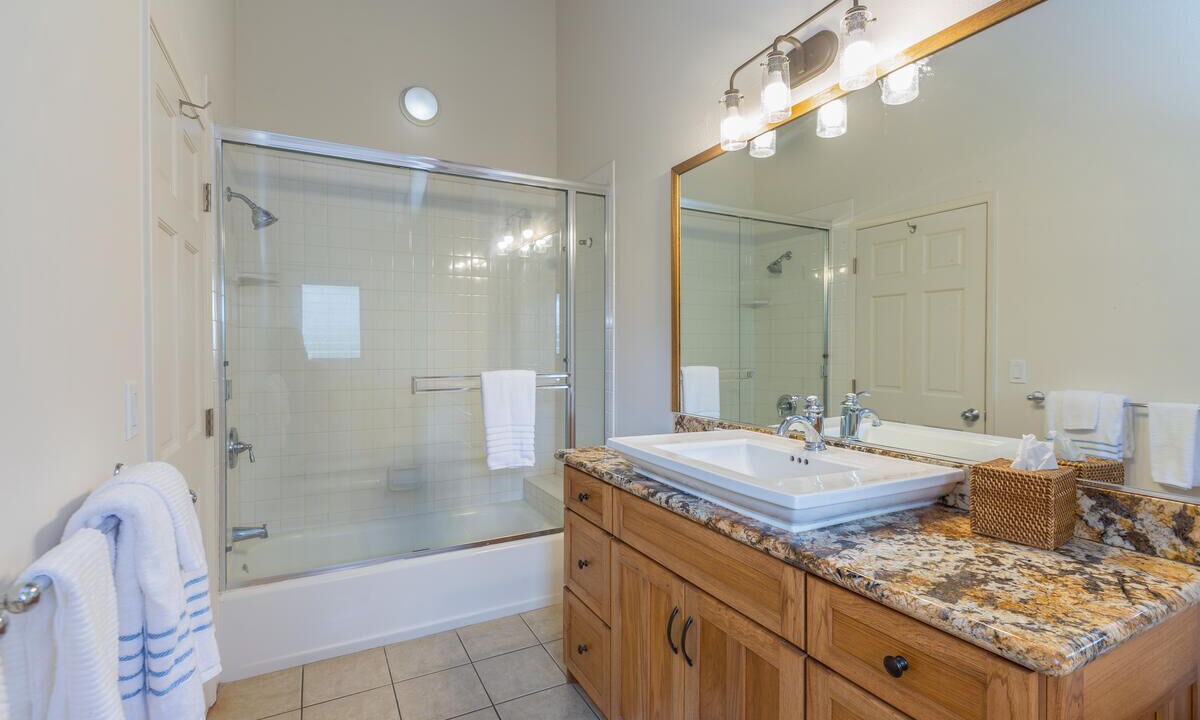 Photo of Bathroom in Hanalei