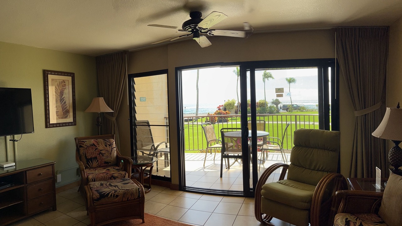 Photo of Livingroom in Poipu