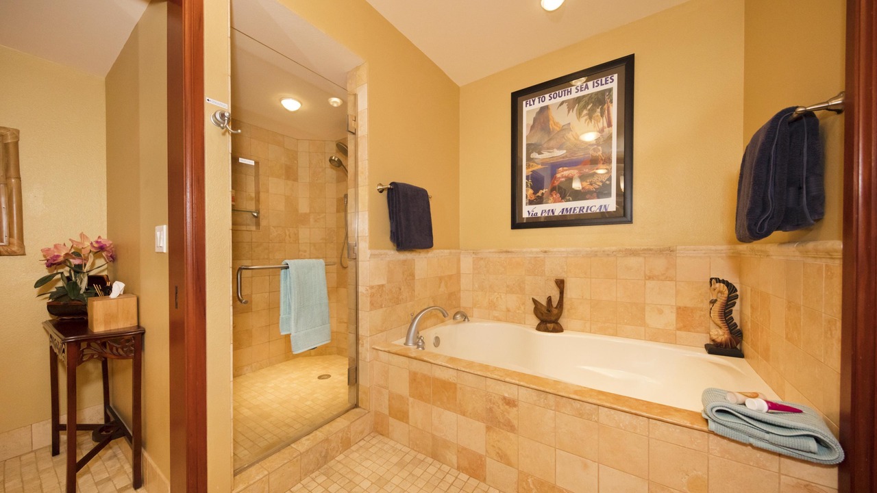 Photo of Bathroom in Waikoloa