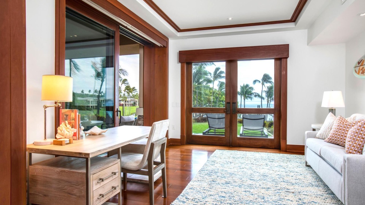 Photo of Livingroom in Montage Kapalua Bay