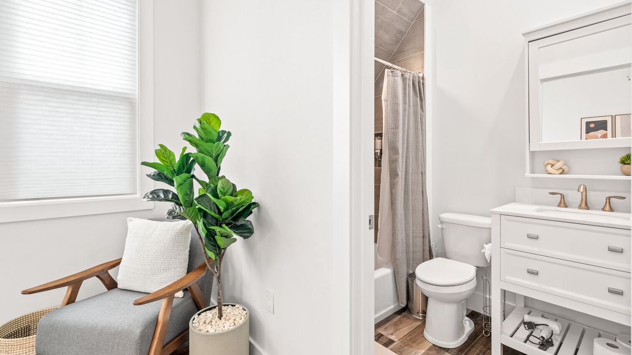 Photo of Bathroom in Downtown Charleston